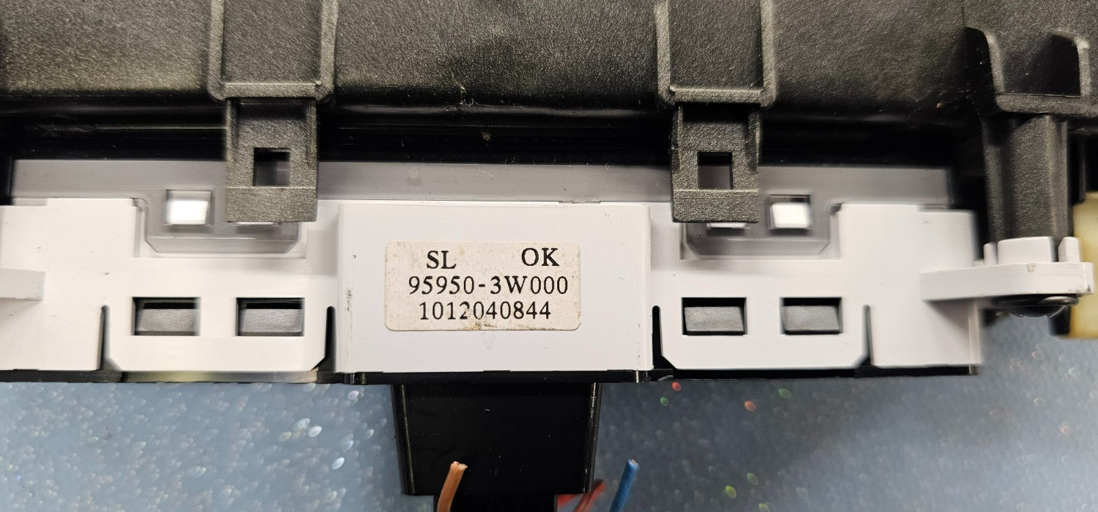 🔥10-15 KIA SPORTAGE Center Dash AM FM Radio Stereo Audio Bezel Panel BLACK OEM