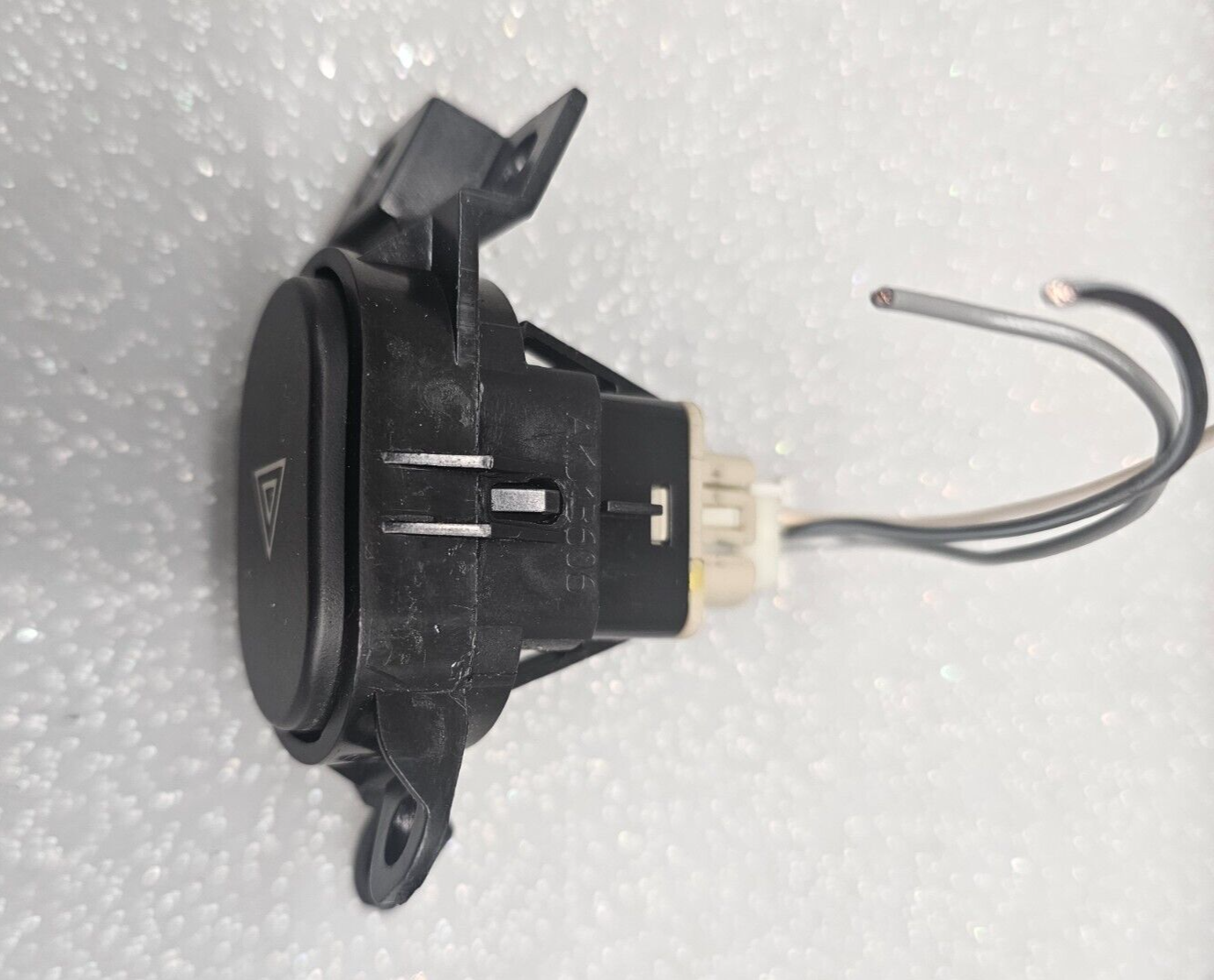 06-11 CHEVROLET HHR CONTROL HAZARD SWITCH SIGNAL LIGHT 4WAY PUSH BUTTON WARNING