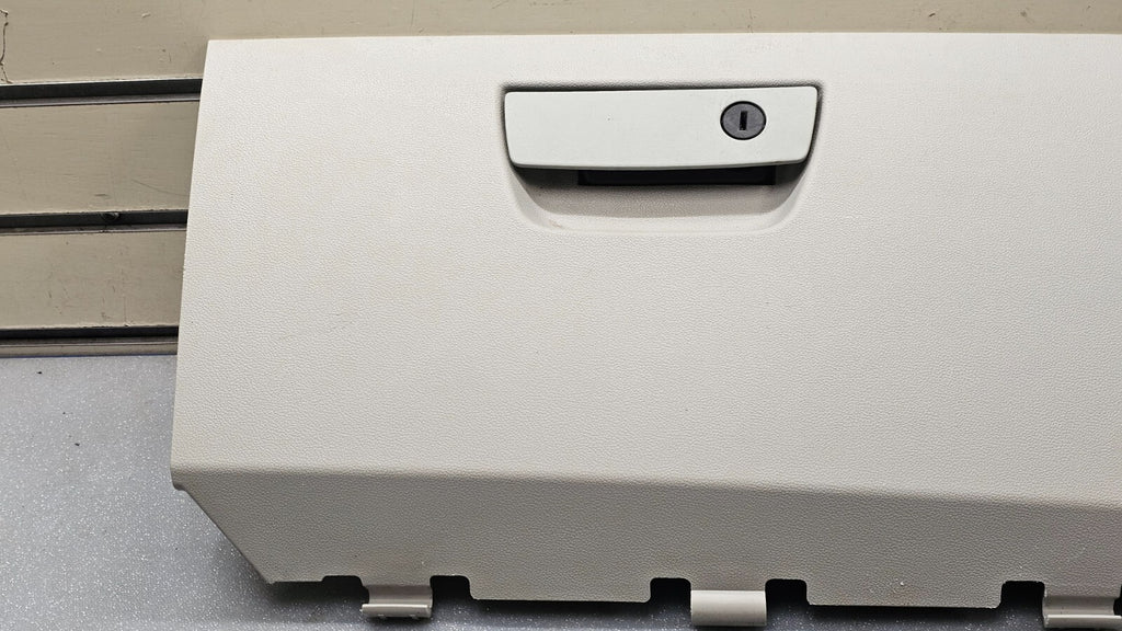🔥11-18 GRAND CARAVAN TOWN COUNTRY DASH GLOVE BOX STORAGE COMPARTMEN LID LT TAN