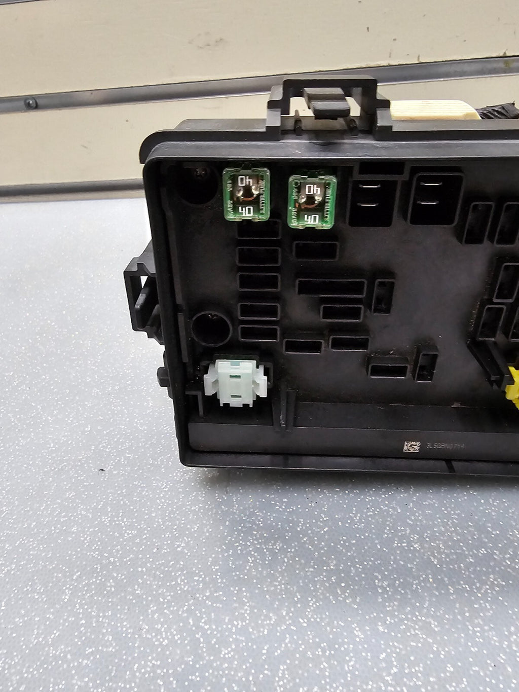 🔥2008 - 2009 CHRYSLER SEBRING / AVENGER FUSEBOX POWER RELAY TIPM MODULE BCM