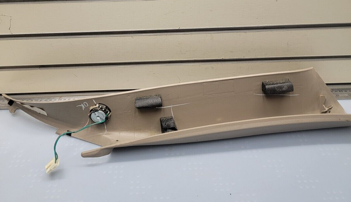 99-06 SILVERADO SIERRA Roof Molding A PILLAR Trim LEFT Driver Speak LIGHTTAN p3