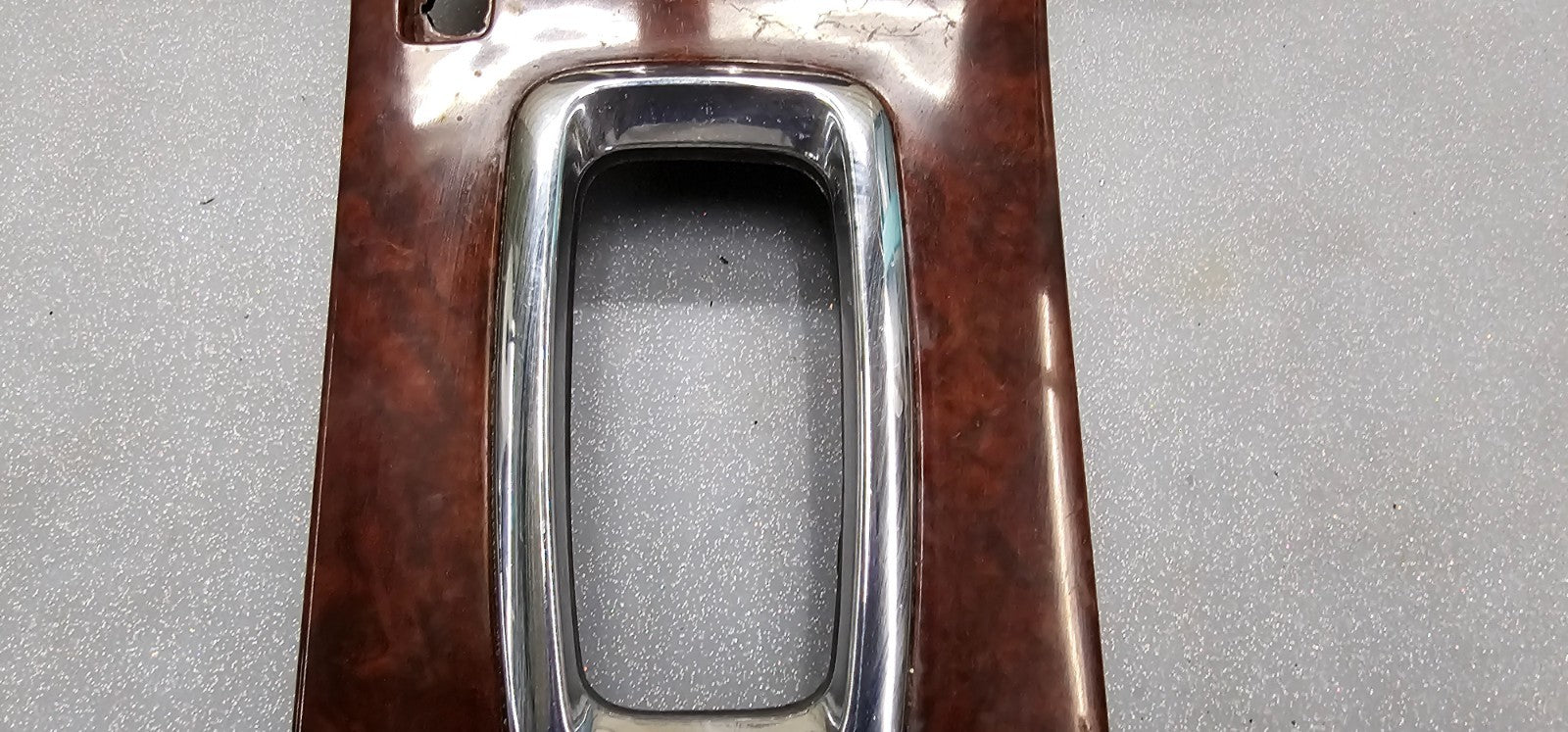 🔥06-11 Cadillac DTS Center Console Bin Selector Gear Shifter Trim Bezel Wood