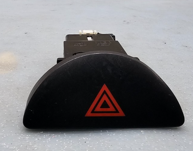 🔥07-10 HYUNDAI ELANTRA HAZARD LIGHT DASH EMERGENCY SWITCH OEM