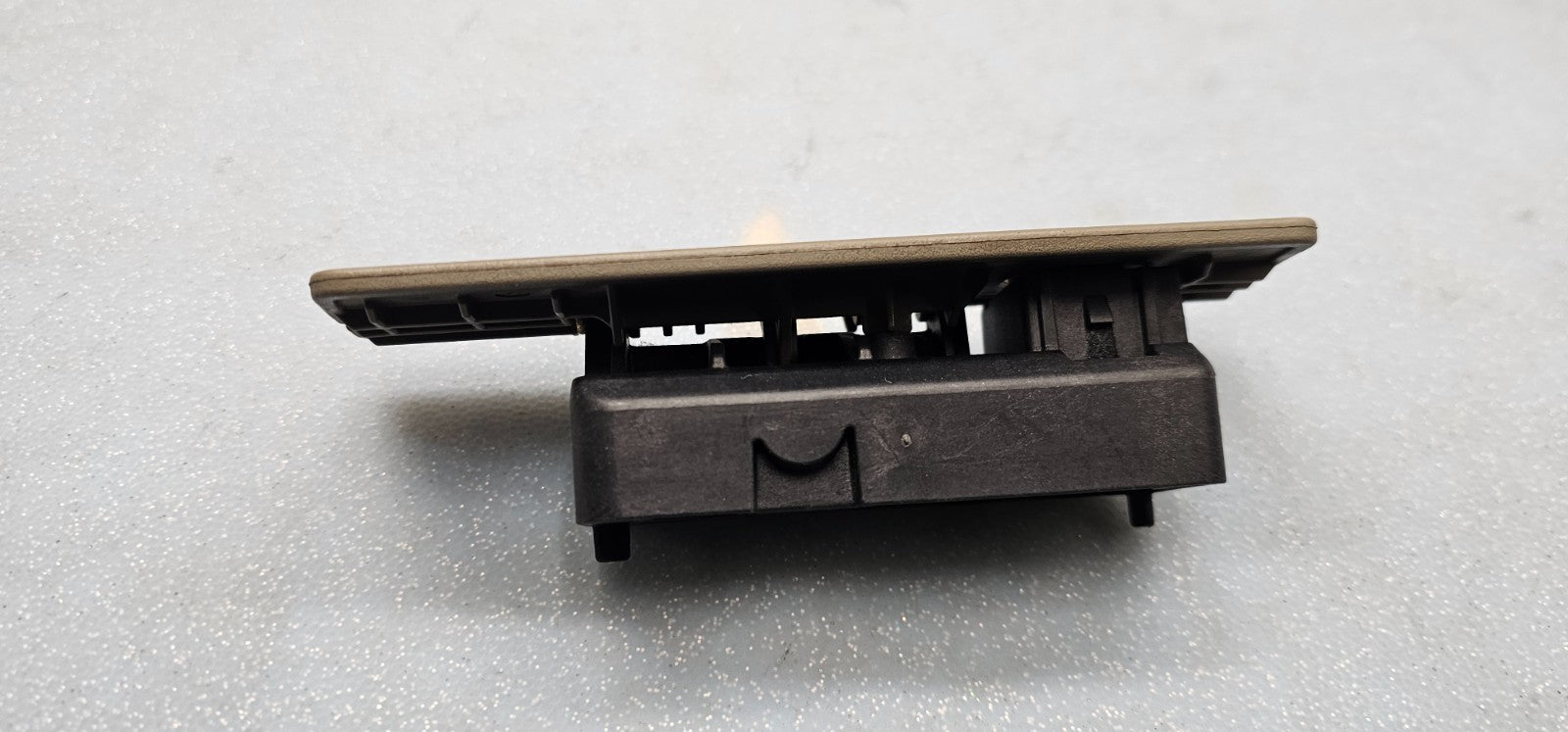 🔥07-10 Jeep Wrangler Mopar Glove Box Latch Compartment Door Handle TAN OEM