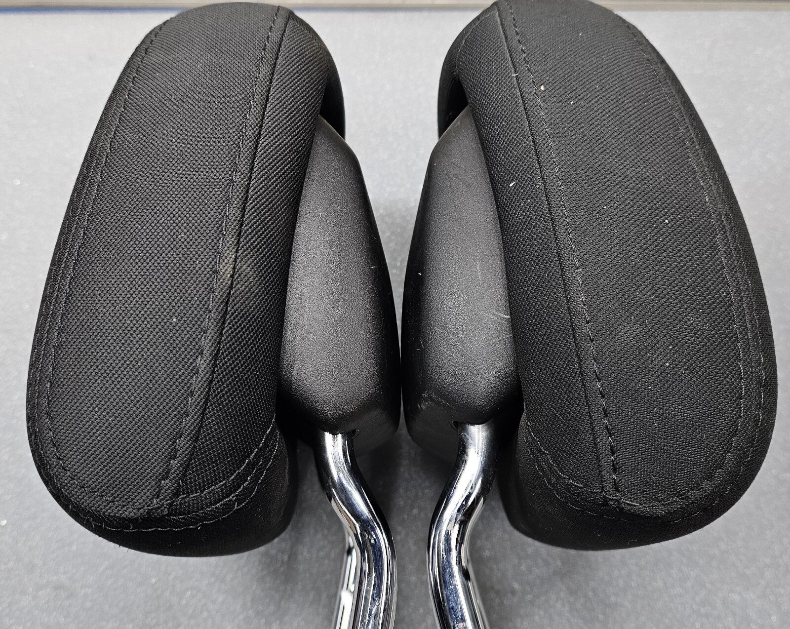 🔥10-14 Dodge Avenger / Chrysler 200 Front Seat HEADREST Set 2 Cloth BLACK CH51