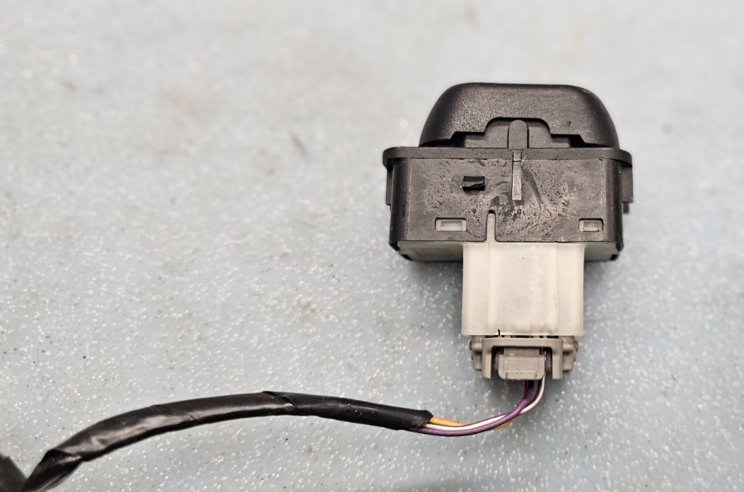 🔥00-05 Mercury Sable Ford Taurus Right Passenger Power Window Door Switch