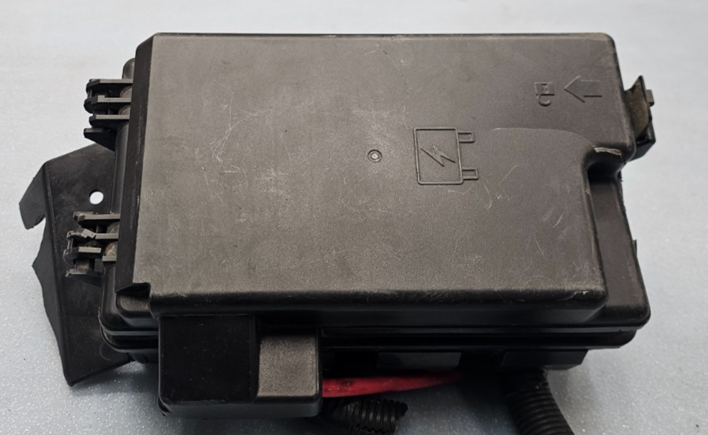 🔥2006-2008 PONTIAC GRAND PRIX ENGINE FUSE BOX MODULE JUNCTION TIPM OEM