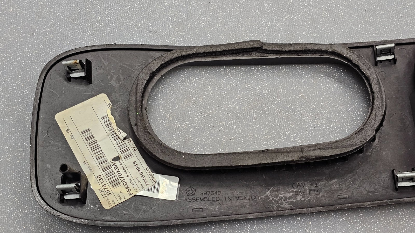 🔥05-07 Jeep Liberty Left Driver Power Window Control Switch Shifter Bezel Black