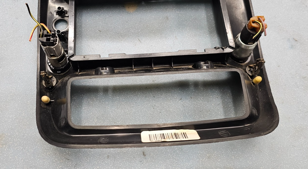 95-10 Ranger Explorer Center Dash Radio Stereo Display Bezel Trim Panel BLACK B2