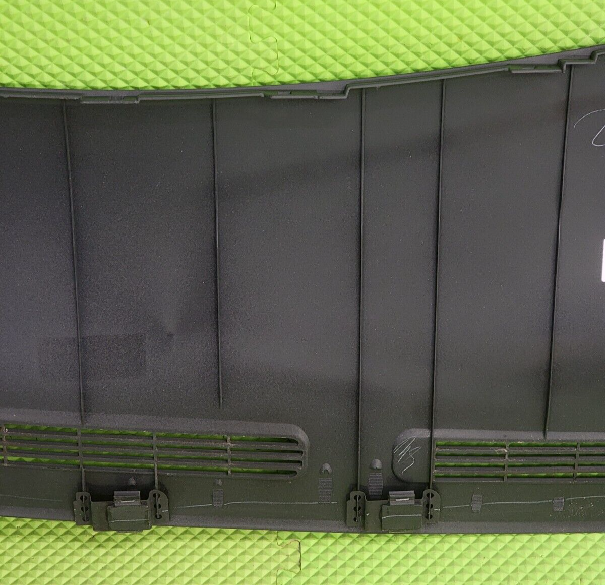 99-06 SILVERADO SIERRA TAHOE Upper Dash Cap Cover Top Pad Dashboard DK GRAY DP1