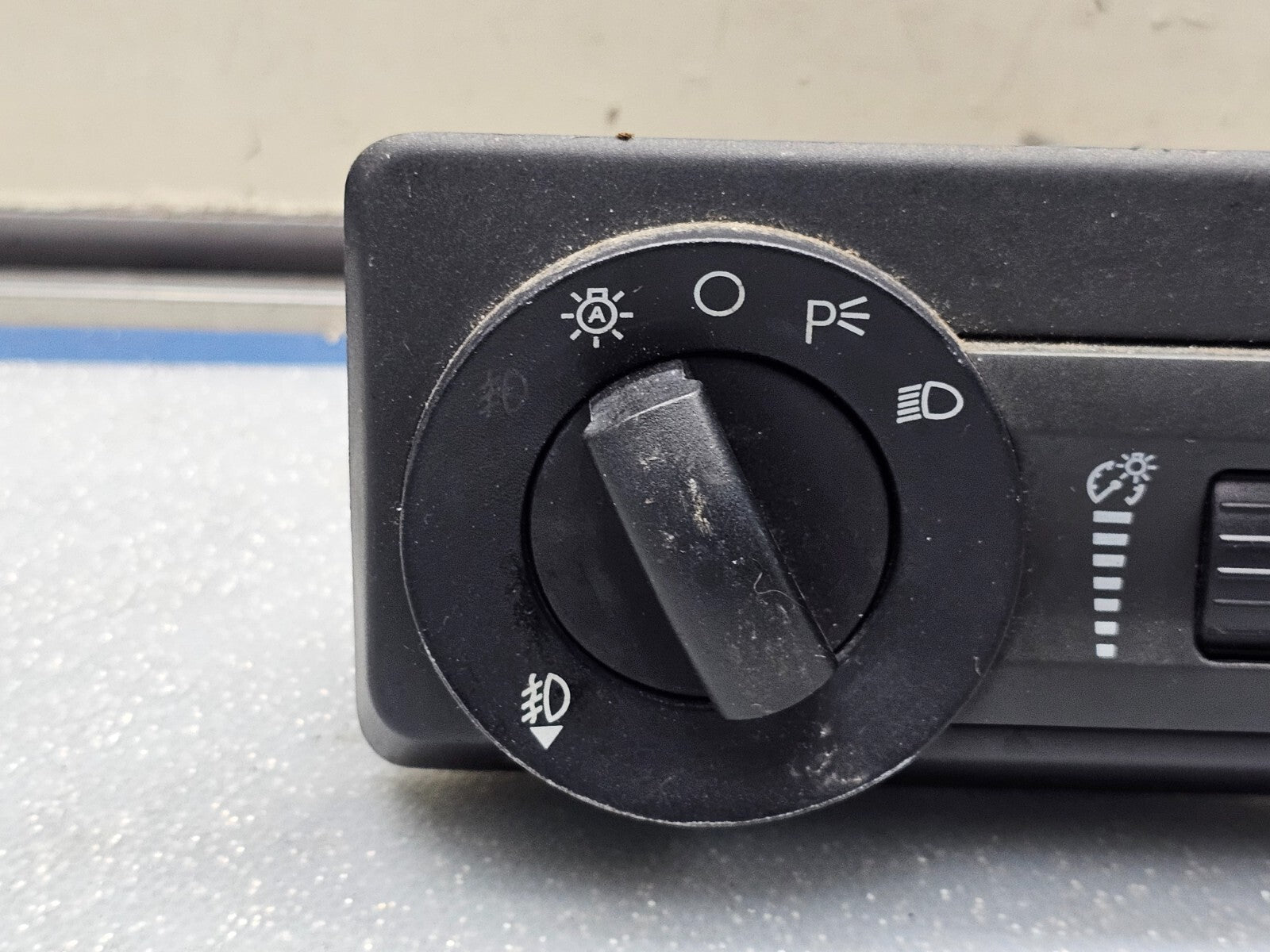 🔥06-09 Fusion Milan Dash Headlight Interior Panel Dimmer Trunk Switch Assembly
