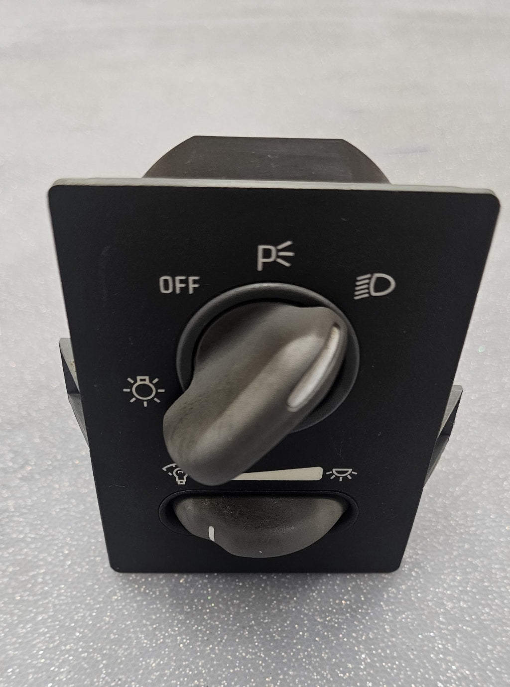 97-03 PONTIAC GRAND PRIX FRONT FOG LEFT DRIVER LIGHT HEADLIGHT DIMMER SWITCH OEM