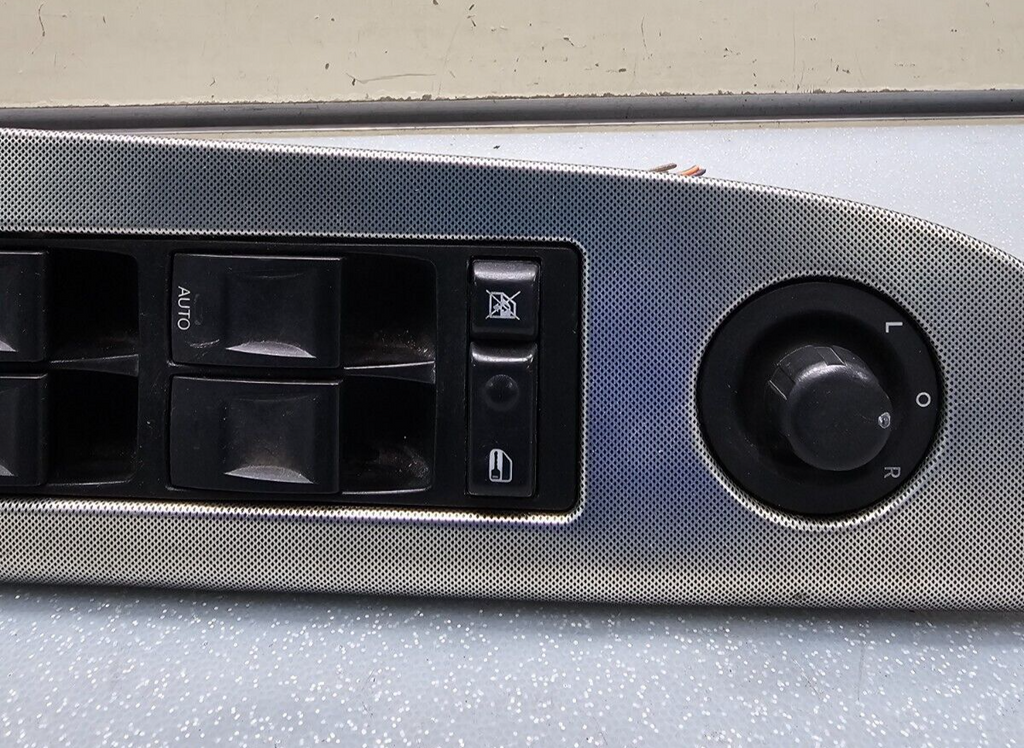 🔥05-10 Grand Cherokee Commander Left Diver Master Power Window Switch Silver