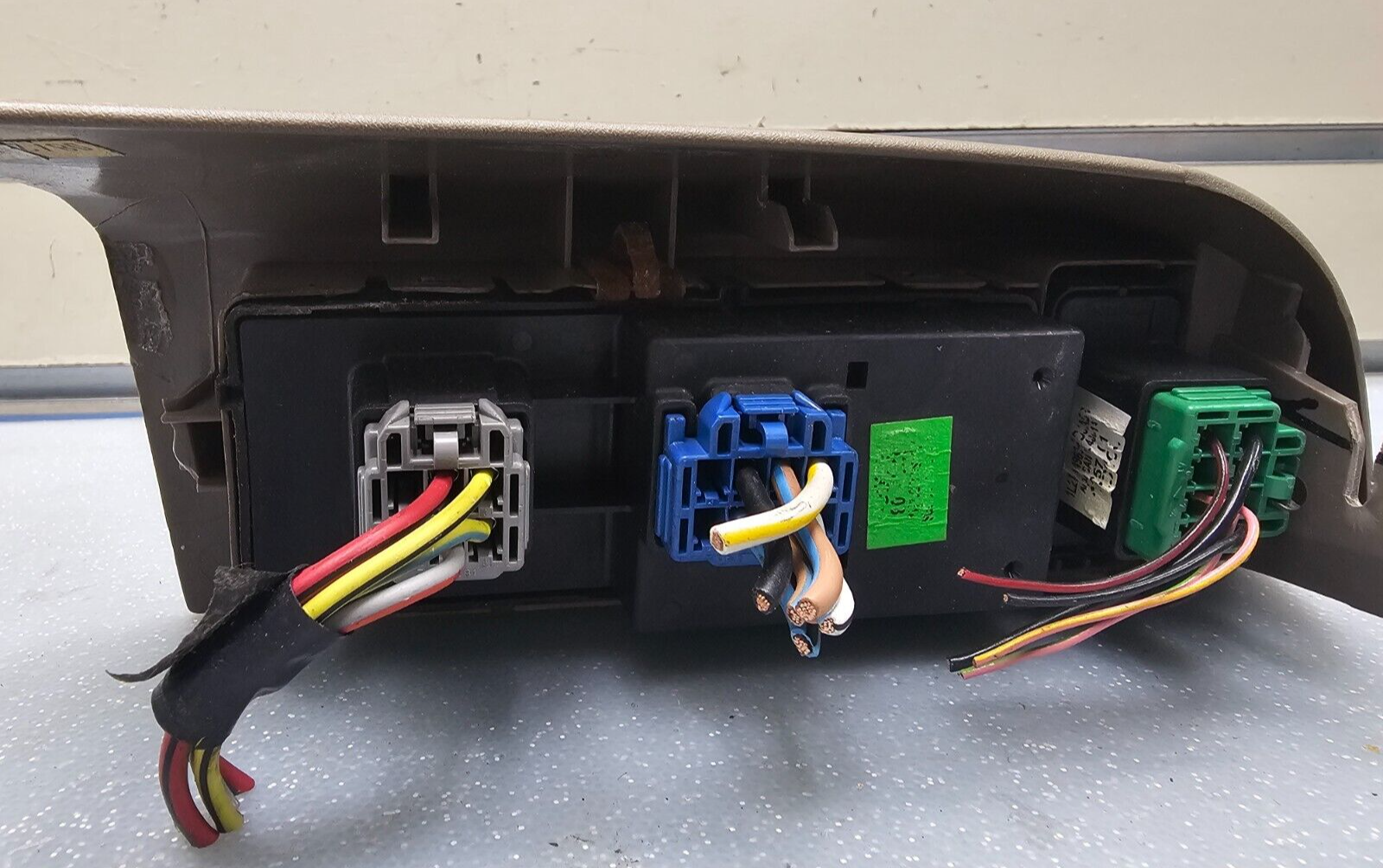 🔥02-05 Explorer Front Left Driver Door Window Switch Master Power Control Tan