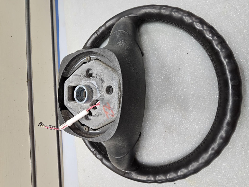 03-06 Chevrolet Tahoe Suburban Yukon Escalade Steering Wheel Column BLACK OEM