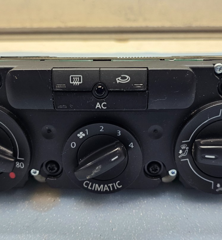 🔥05-09 JETTA PASSAT GOLF DASH A/C HVAC HEATER CLIMATE TEMPERATURE CONTROL BLACK