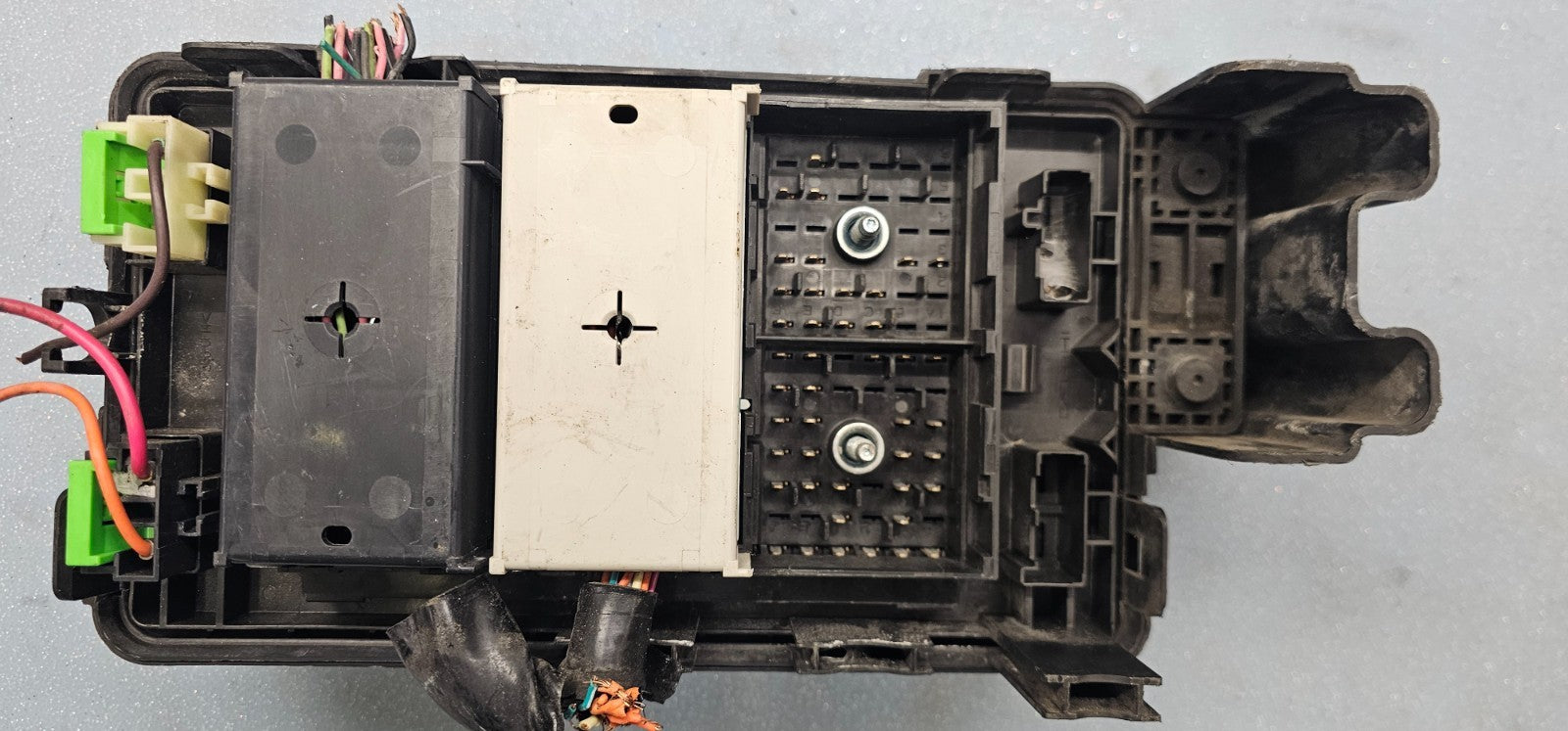 🔥04-06 Chevy Colorado GMC Canyon Fuse Box Engine Relay Body Control Module OEM