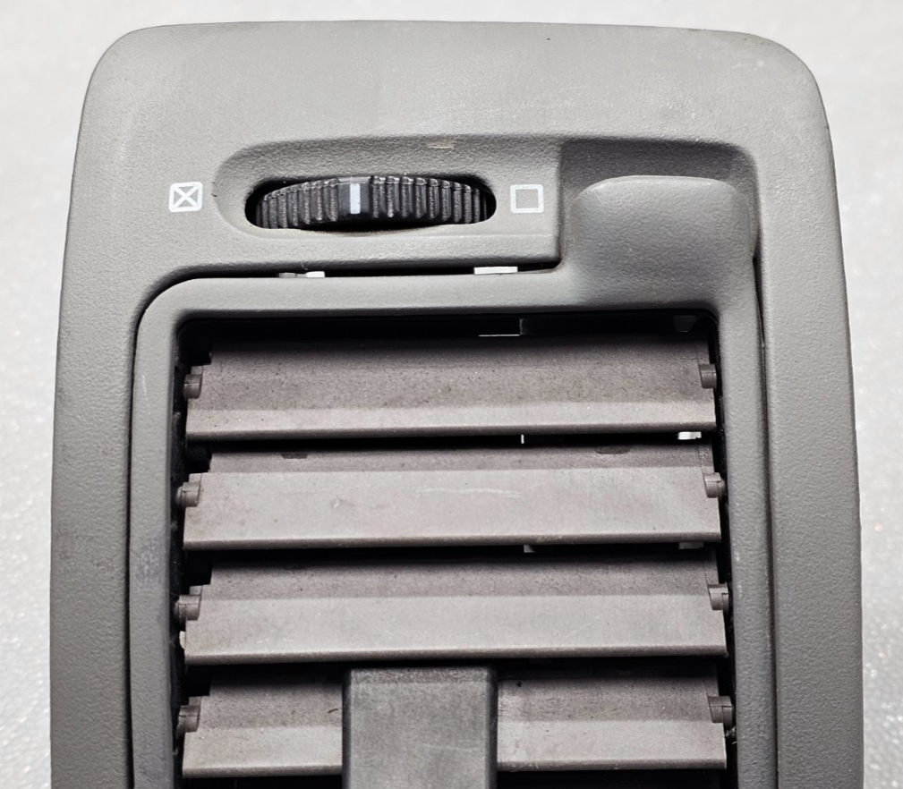 🔥98-02 CONTINENTAL DASH RIGHT PASSENGER INNER A/C AIR VENT HEATER PANEL GRAY