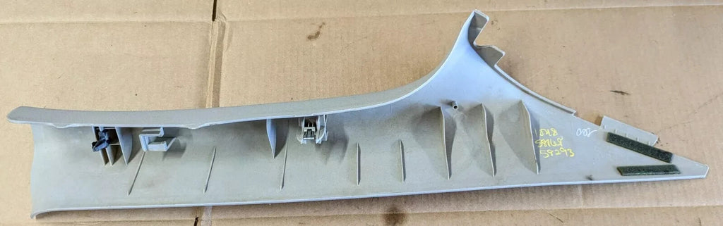 🔥04-09 Durango Aspen Front Left Driver Upper Pillar Molding Trim Mopar OEM