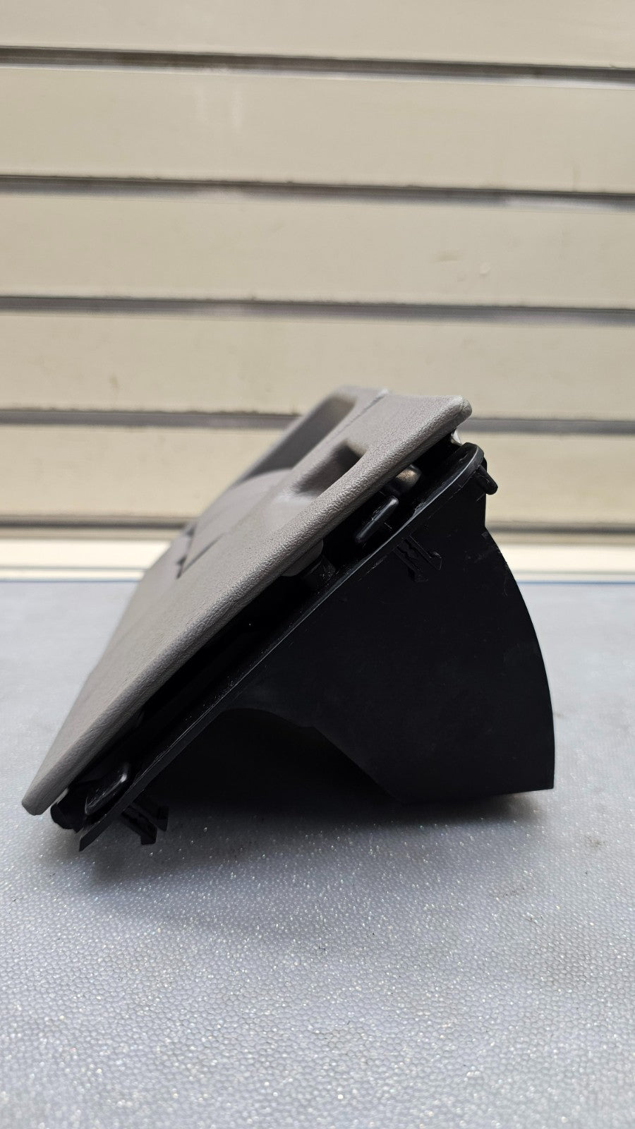 🔥95-98 CHEVY GMC SILVERADO YUKON TAHOE C/K Lighter Port Ashtray Ash Tray Gray