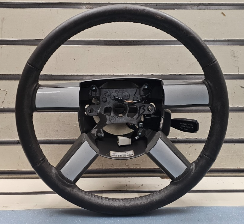🔥2005-2010 CHRYSLER 300 DODGE CHARGER STEERING WHEEL W/ CRUISE CONTROL BLACK