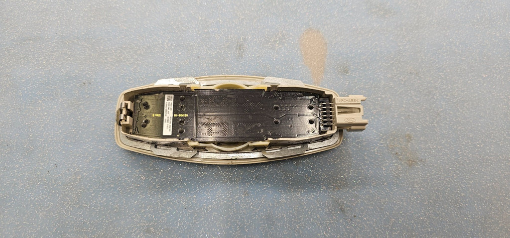 🔥12-18 Focus C-Max Overhead Rear Roof Console Dome Light Lamp Assembly Tan OEM