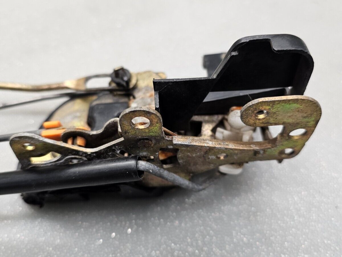 🔥98-02 Toyota Corolla Prism Driver Manual Power Door Lock Latch Actuator OEM