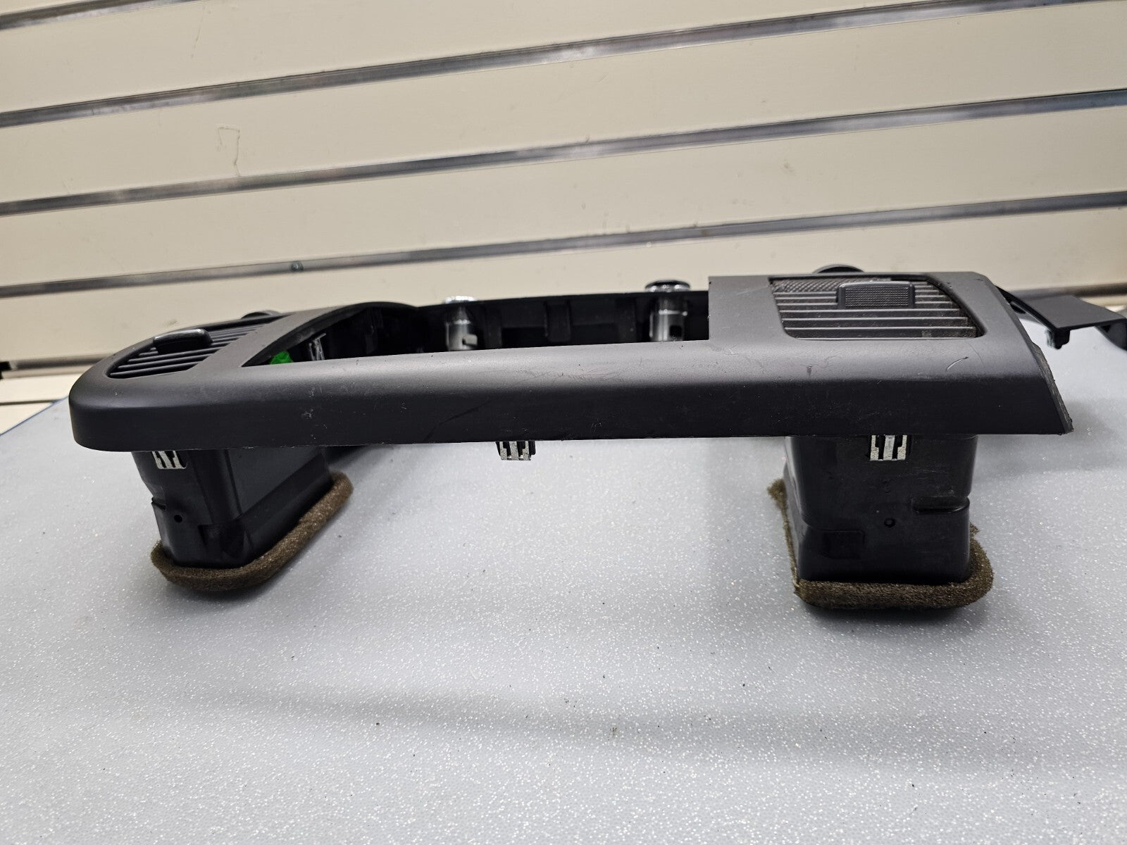 🔥07-14 Silverado SIERRA Center Dash Radio Bezel AC Climate Trim Panel BLACK B6