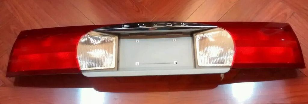 🔥02-07 Buick Rendezvous Lid Mounted Center Tail Brake Light AWD Assembly OEM