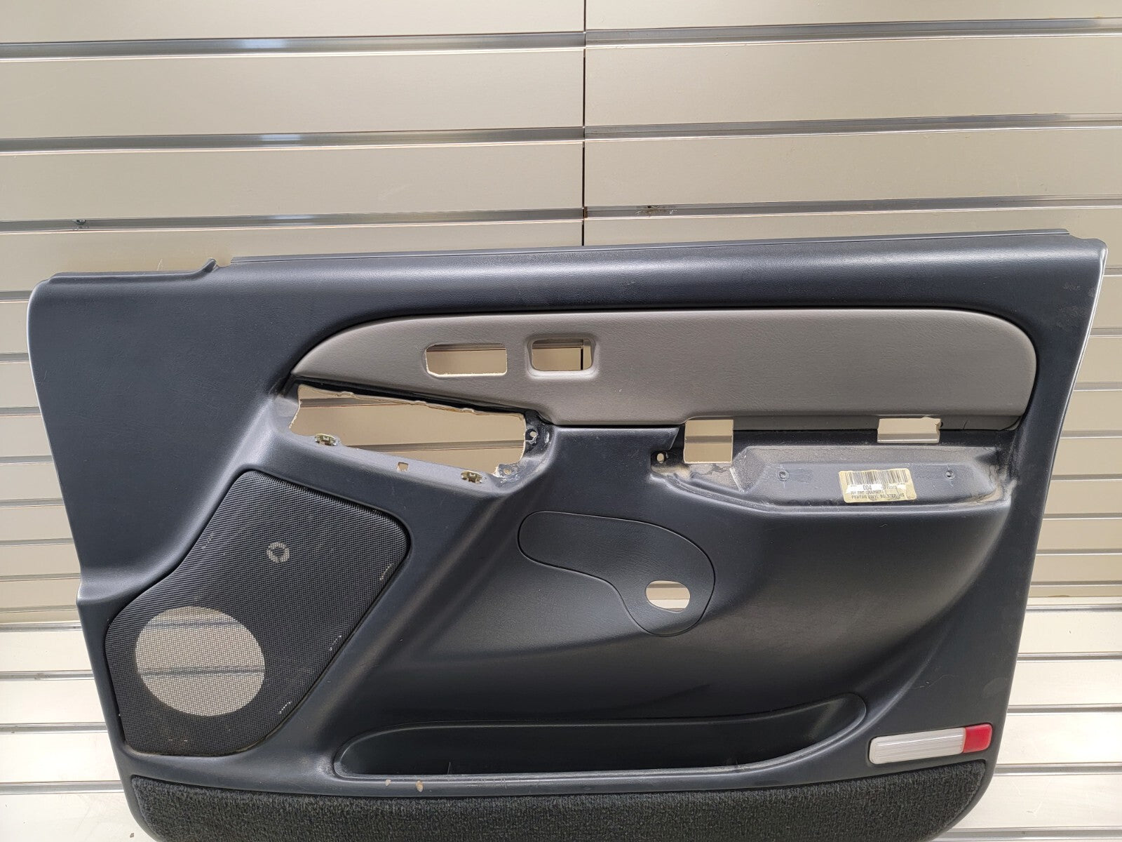 🔥1999-2002 Silverado SIERRA Door Panel Front RIGHT No Arm graphite LT12 D4