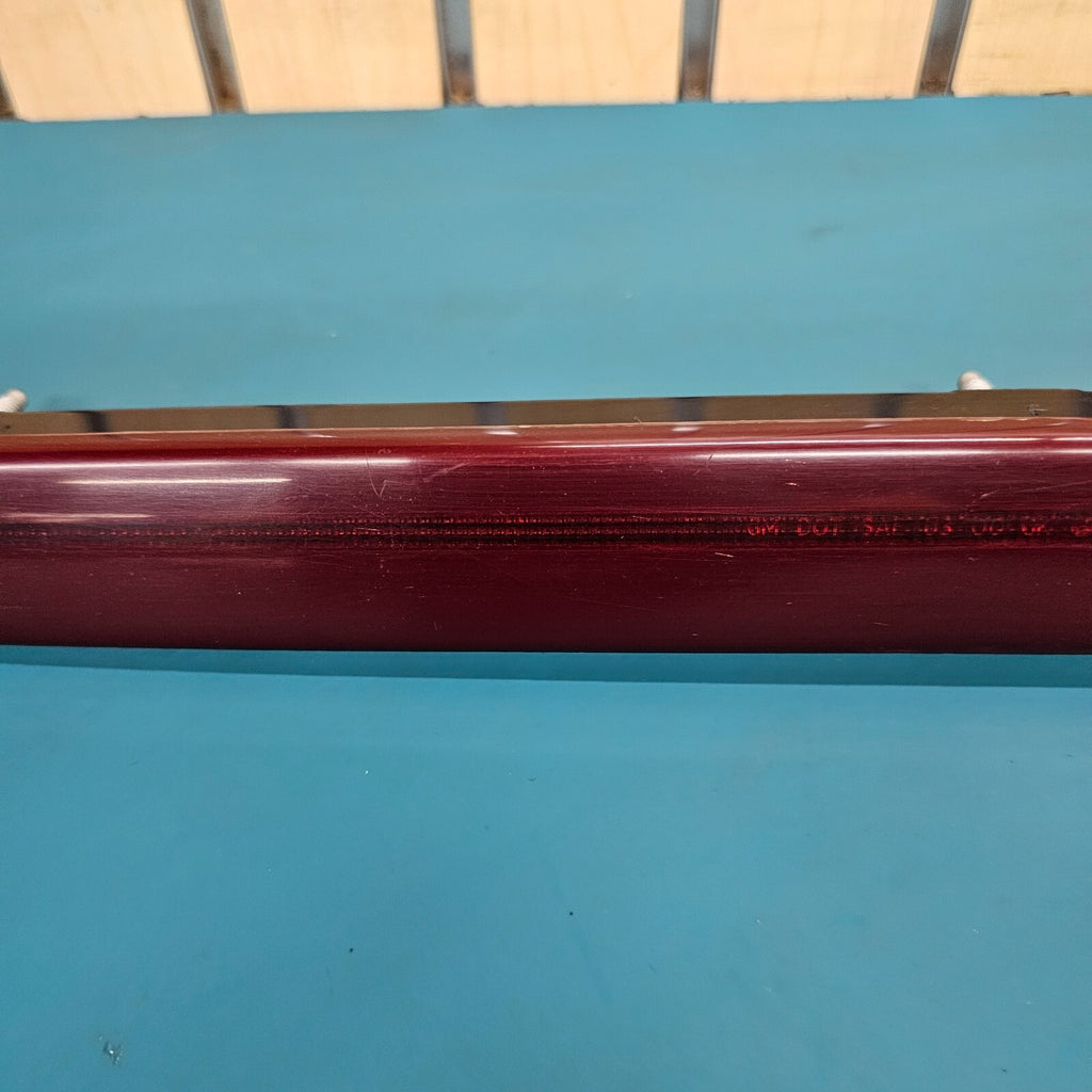 🔥00-05 Cadillac Deville Rear Third 3rd Tail Trunk Brake LED Light Assembly OEM