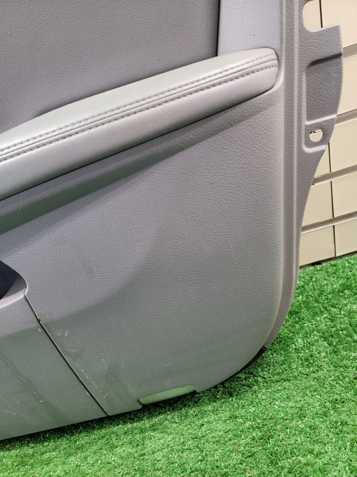 🔥2005-2012 Toyota Avalon LMTD Front Door Trim Panel RH Right Passenger Gray
