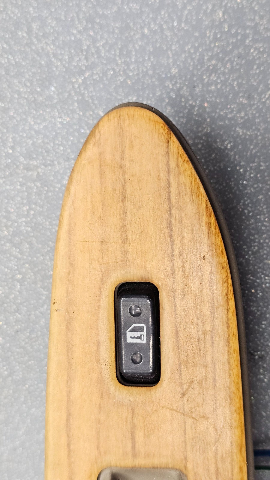 🔥98-05 Solara Sienna Tundra Front Right Passenger Door Power Window Switch Wood