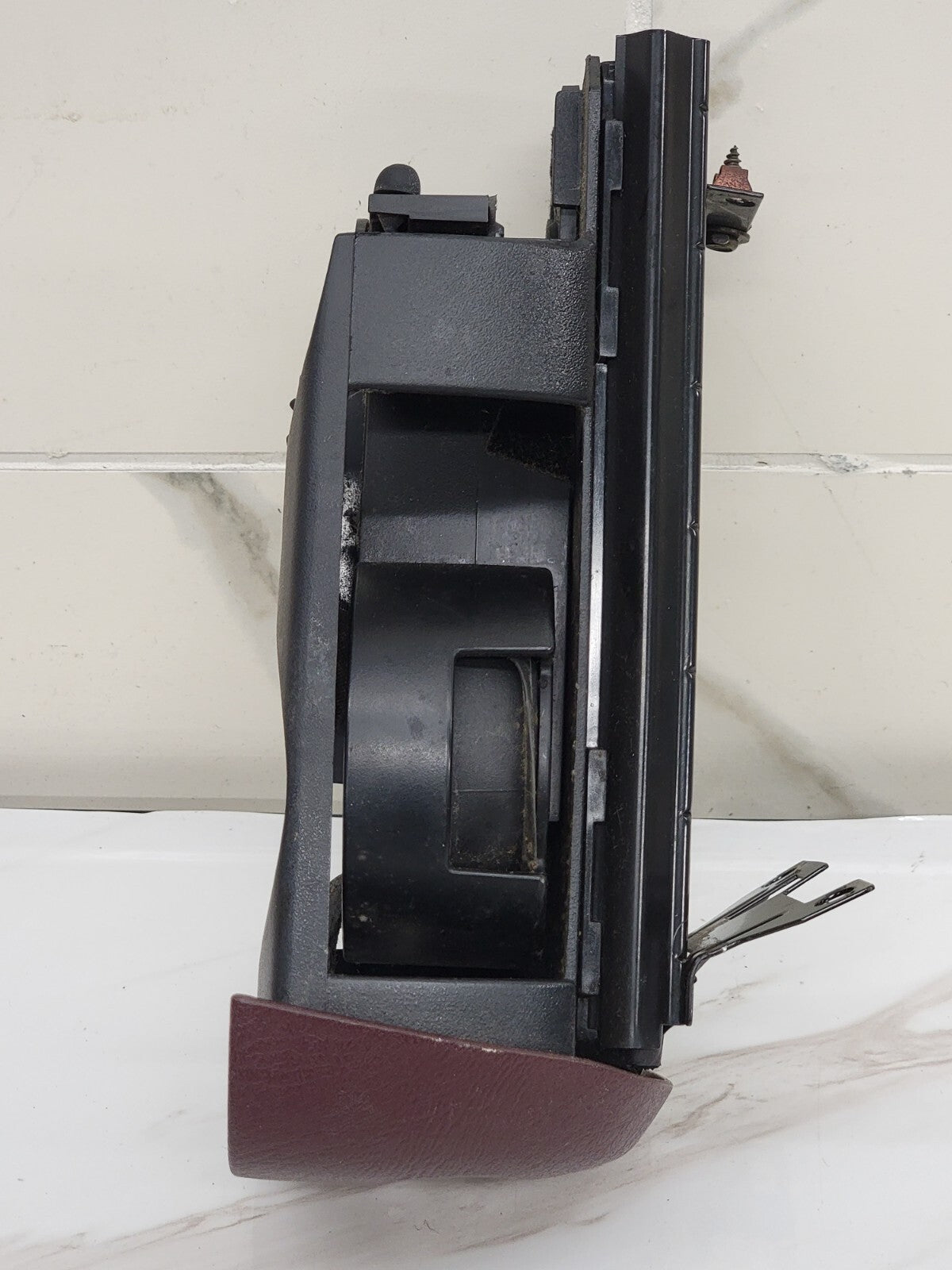 95-99 CHEVY GMC TRUCK SILVERADO C/K Dash Cup Holder Drink Holder DARK Maroon CH1