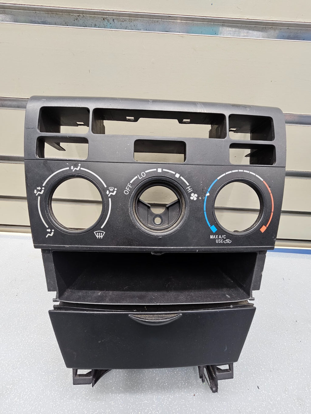 🔥2003-2008 Toyota COROLLA Center Dash Climate Bezel Tray Panel Trim BLACK