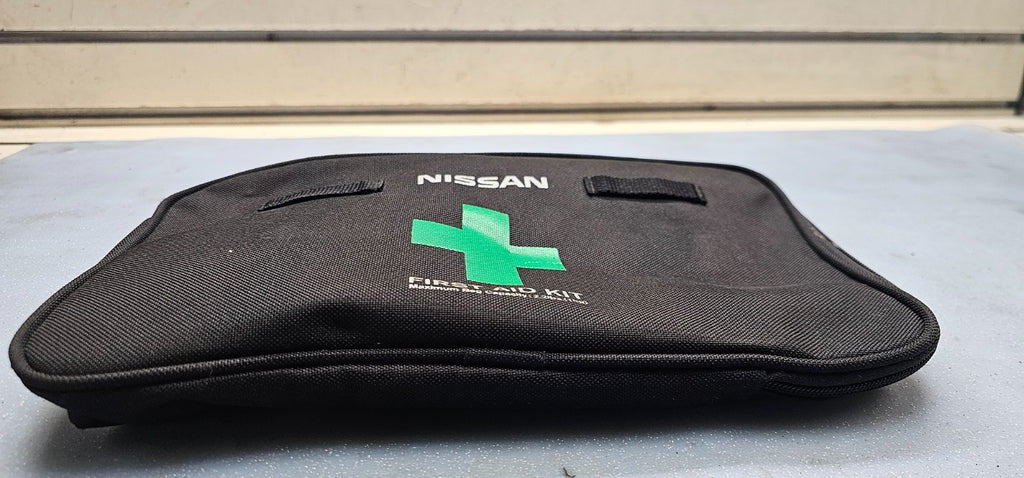 🔥2005-2012 Nissan Pathfinder Lift Gate First Aid Safety Kit Bag OEM