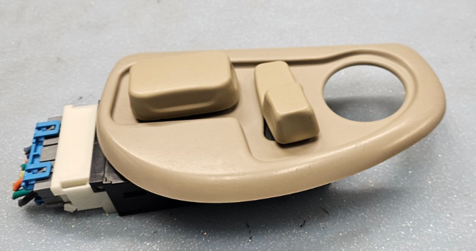 🔥00-05 DEVILLE SEVILLE RIGHT PASSENGER FRONT SEAT LUMBAR SWITCH ASSEMBLY TAN