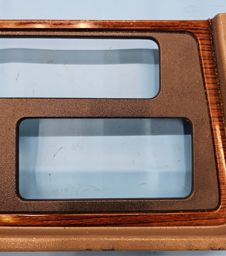 🔥03-06 Escalade Dash AM FM Radio Bezel Trim Instrument Panel Assembly woodgrain