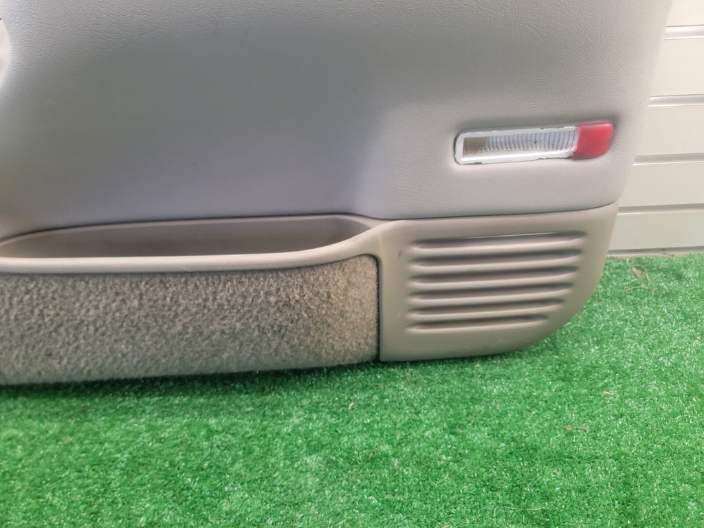 🔥95-99 Chevy GMC Silverado C/K DOOR PANEL Front RIGHT Side/auto  TAN