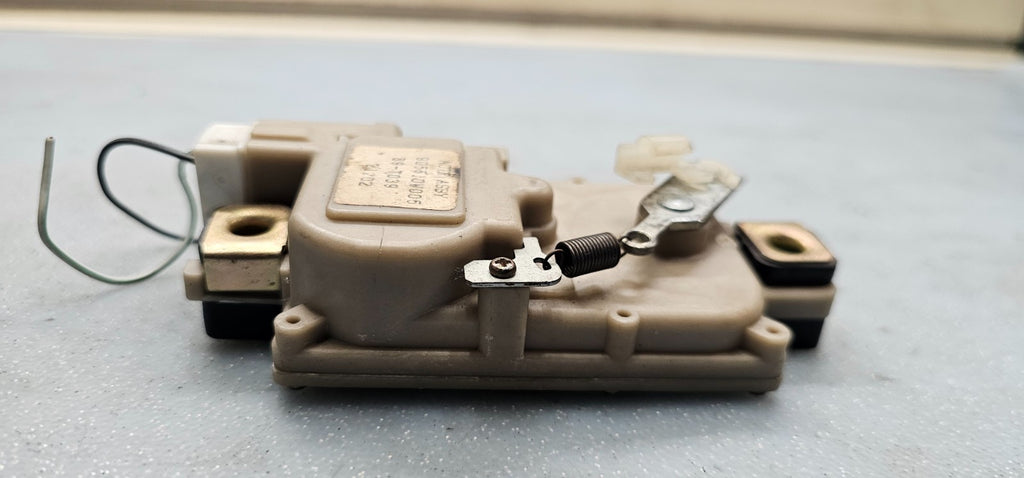 🔥98-04 Nissan Pathfinder Trunk Rear Liftgate Back Door Lock Actuator Assembly