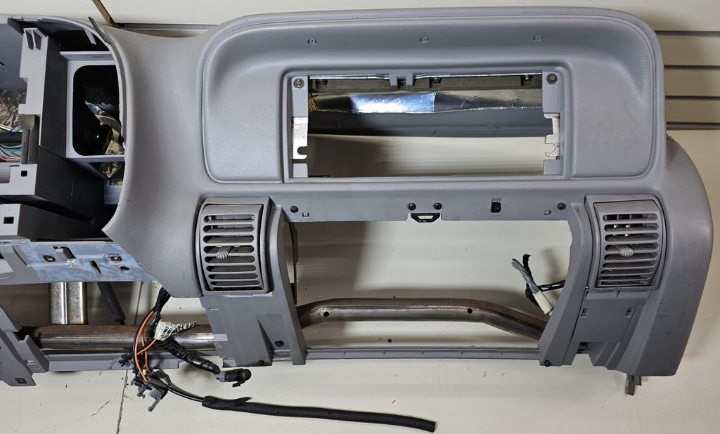 🔥95-99 CHEVY GMC SILVERADO CK Dashboard DASH CORE Frame Mount Assembly GRAY DB2
