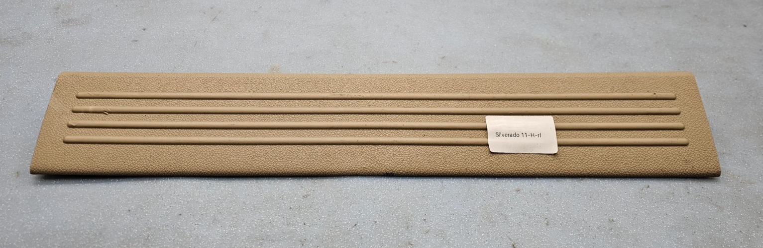 🔥07-14 SILVERADO SIERRA LEFT FRONT CREW CAB DOOR SILL SCUFF PLATE TRIM TAN