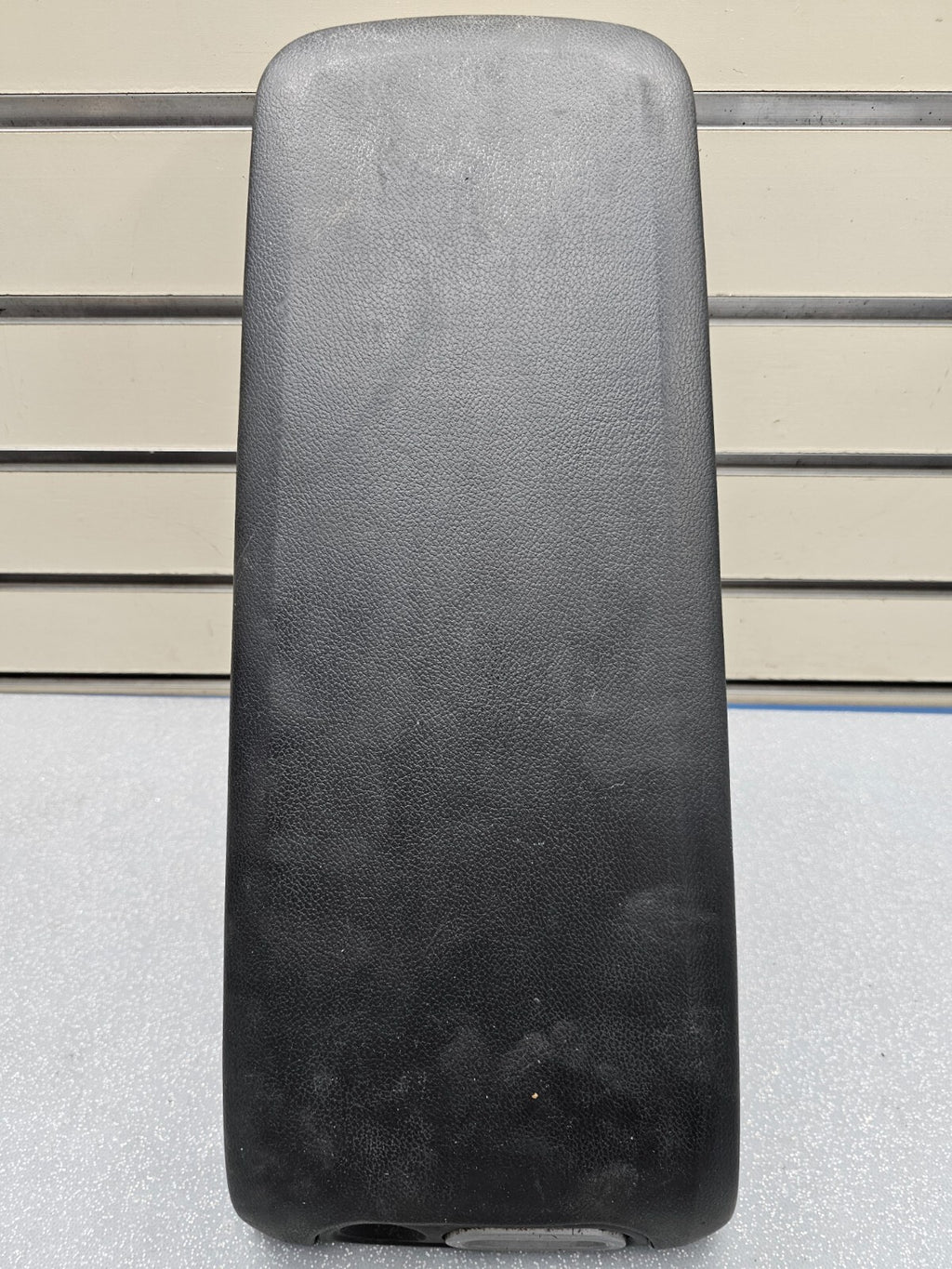 🔥07-12 Mazda CX-7 Center Console  Leather Armrest Top Lid Cover Assembly Black