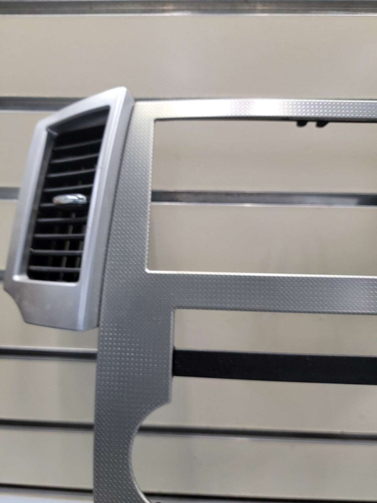 🔥08-10 JEEP GRAND CHEROKEE AC HEATER CONTROL RADIO DASH BEZEL TRIM VENTS SILVER