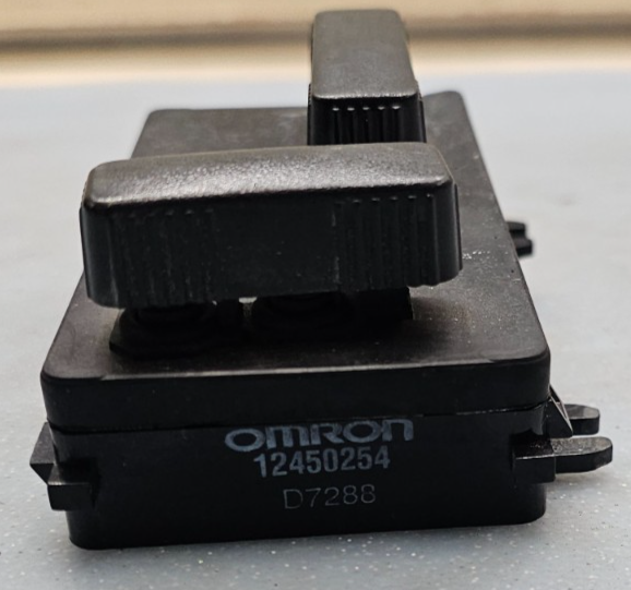 🔥99-07 Silverado Escalade Tahoe Yukon Avalanche Passenger Seat Control Switch