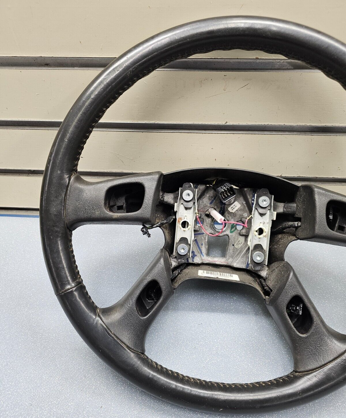 🔥03-06 Chevy Tahoe Yukon Escalade Left Driver Steering Wheel Column Cover BLACK