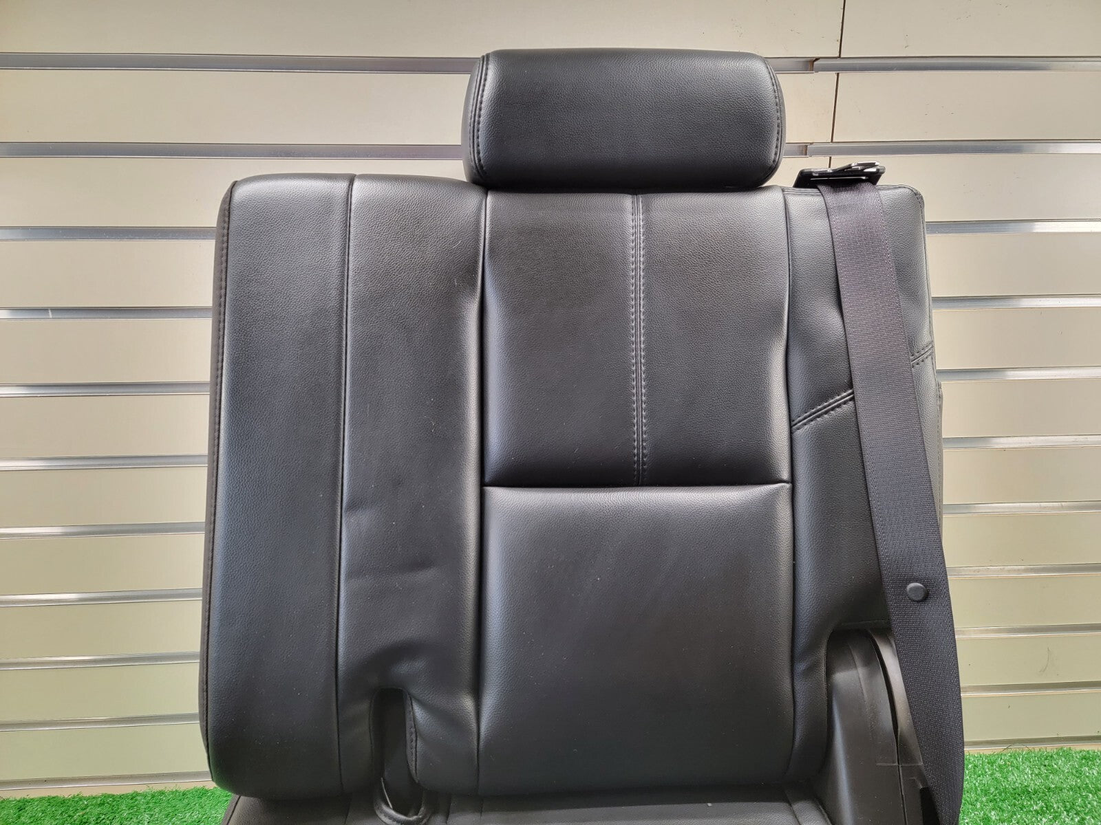 07-14 Escalade Suburban Tahoe Yukon Third 3rd Row Seat Leather RIGHT black