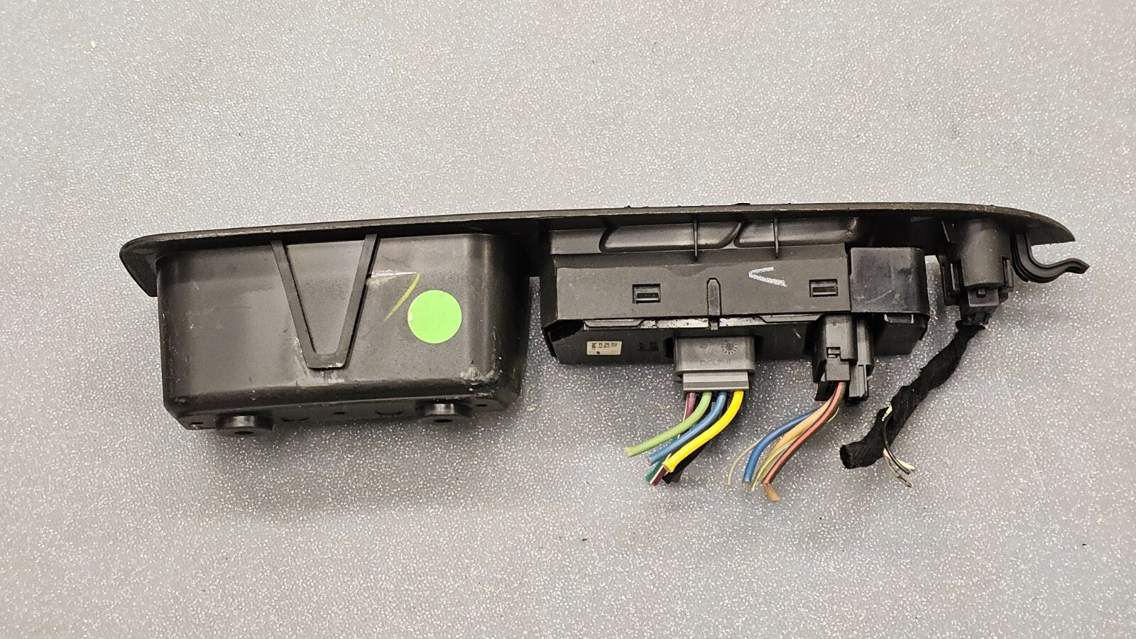 🔥07-09 Saturn Aura Left Driver Master Power Door Window Switch Assembly Black