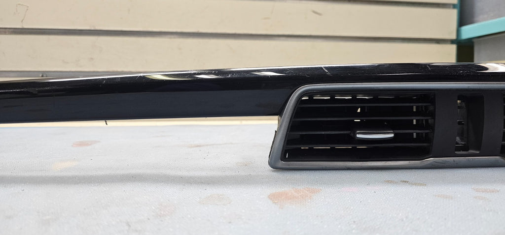 🔥2014-2018 Mazda 3 Front Center AC Dash Vent Trim Panel Hazard Switch OEM
