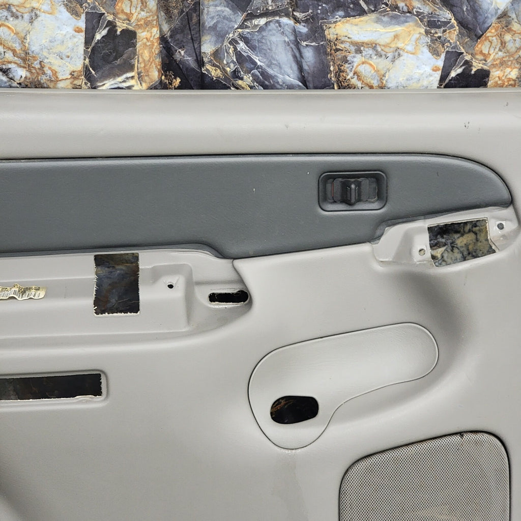 🔥99-06 Silverado SIERRA Door Panel Rear LEFT /No Arm LIGHT GRAY G-H2 D7
